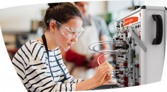 engineeringTechnologyHeader