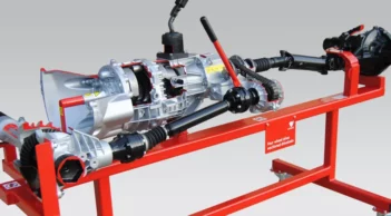 Four Wheel Drive Sectioned Drivetrain